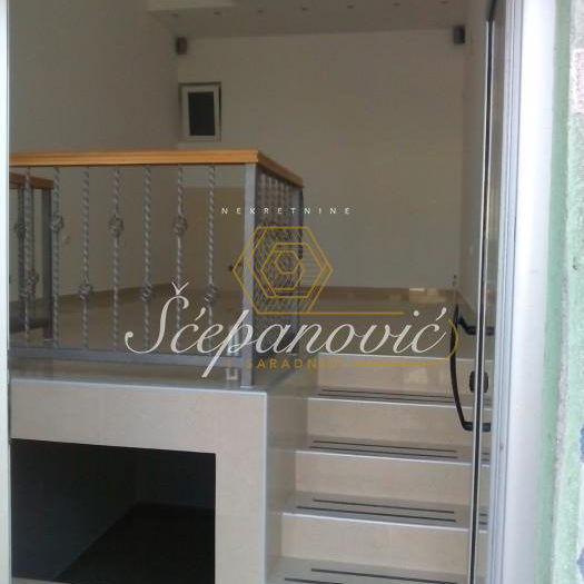 Lokal Prodaja Novi Sad  46 m2