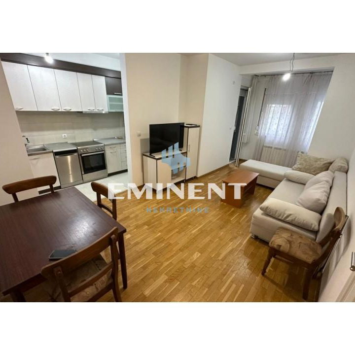 Stan Izdavanje Beograd Blok 61 64 m2