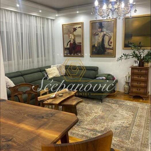Stan Prodaja Novi Sad  73 m2