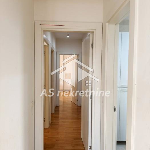 Stan Izdavanje Beograd Senjak 157 m2