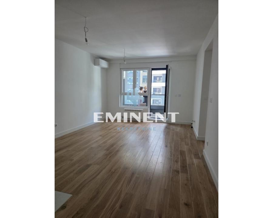 Dvosoban stan za izdavanje, Blok 65, Beograd, 54m², 800 €/mes