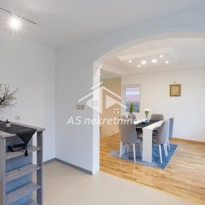 Kuća za izdavanje, Jajinci, Beograd, 417m², 3.000 €/mes