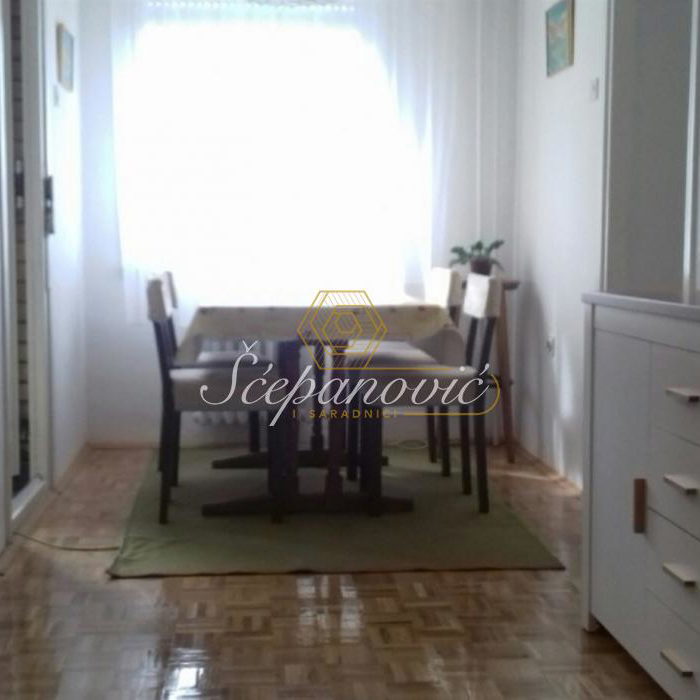 Stan Izdavanje Novi Sad  51 m2