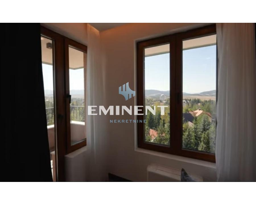 Trosoban stan na prodaju, Centar, Zlatibor, 60m², 186.000 €