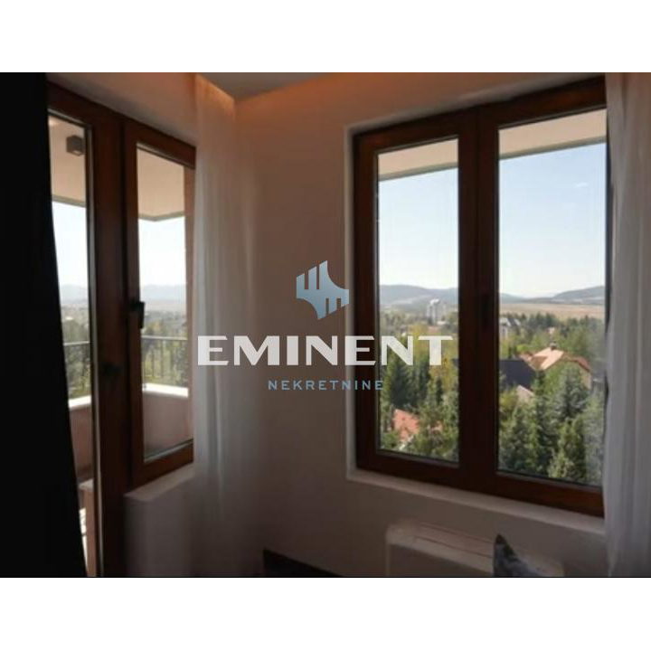 Trosoban stan na prodaju, Centar, Zlatibor, 60m², 186.000 €