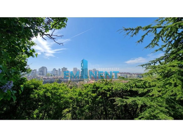 Kuća Prodaja Beograd Bežanijska Kosa 2 360 m2