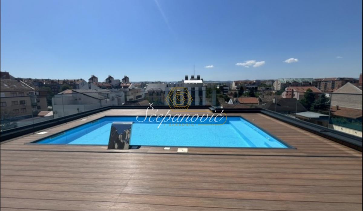 Stan Prodaja Novi Sad  430 m2