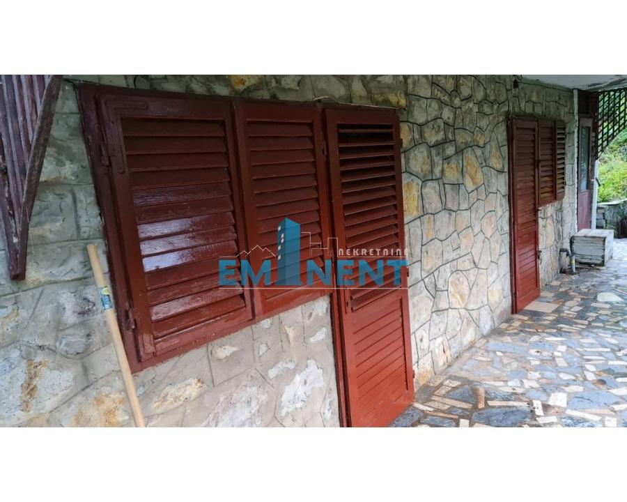 Kuća Prodaja Inđija  172 m2