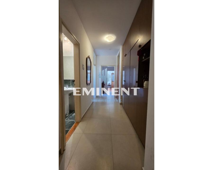 Stan Izdavanje Beograd Blok 28 72 m2