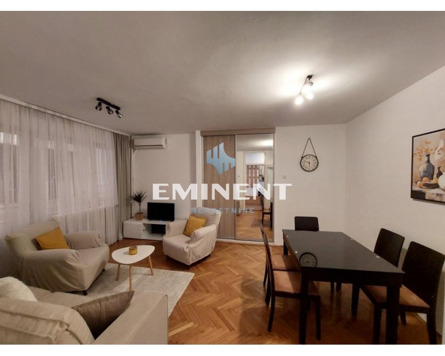 Jednosoban stan za izdavanje, Blok 38, Beograd, 40m², 550 €/mes
