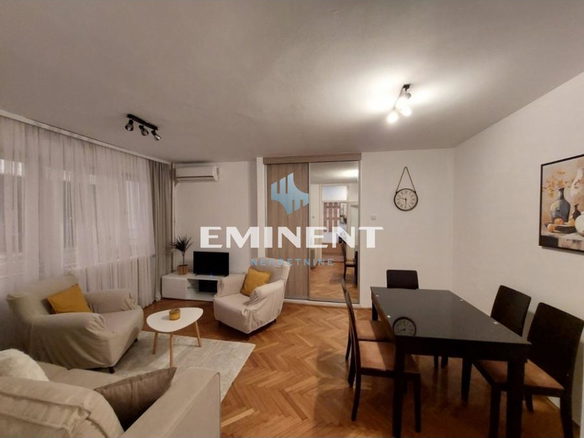 Stan Izdavanje Beograd Blok 38 40 m2