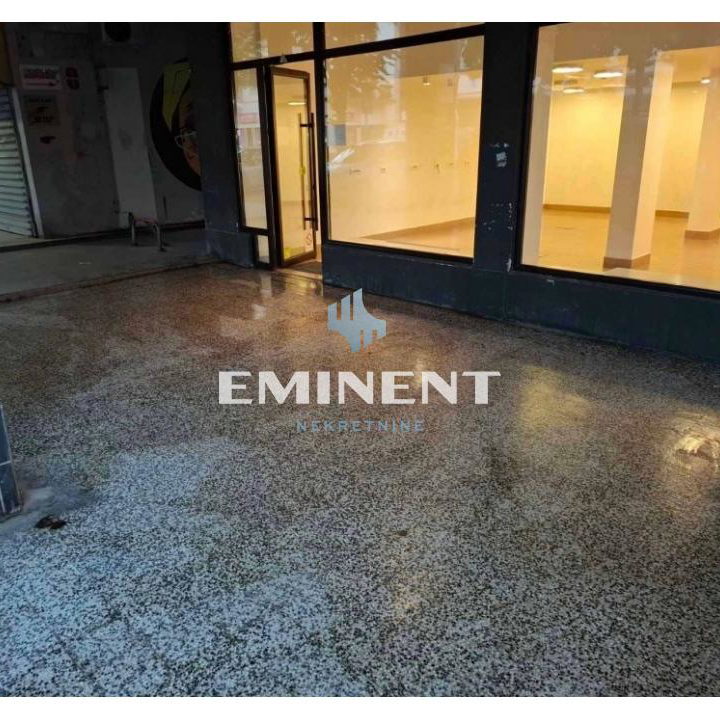 Lokal Izdavanje Pančevo  130 m2