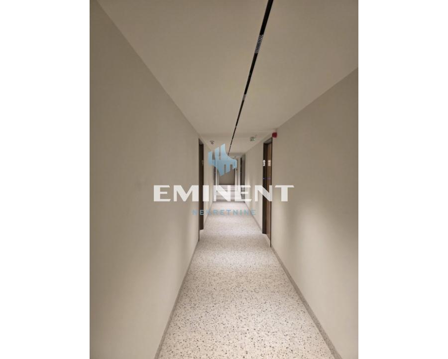 izdavanje-nekretnina-beograd-hDqoLEhrna Dvosoban stan na prodaju, Blok 65, Beograd, 55m², 249.000 €