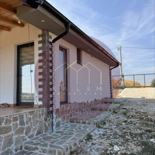 Kuća Prodaja Beograd Nemenikuće 154 m2