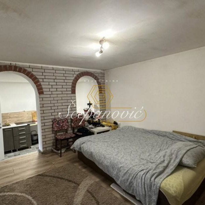 Kuća Prodaja Novi Sad  100 m2