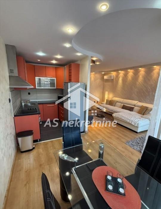 Stan Izdavanje Beograd Blok 22 80 m2