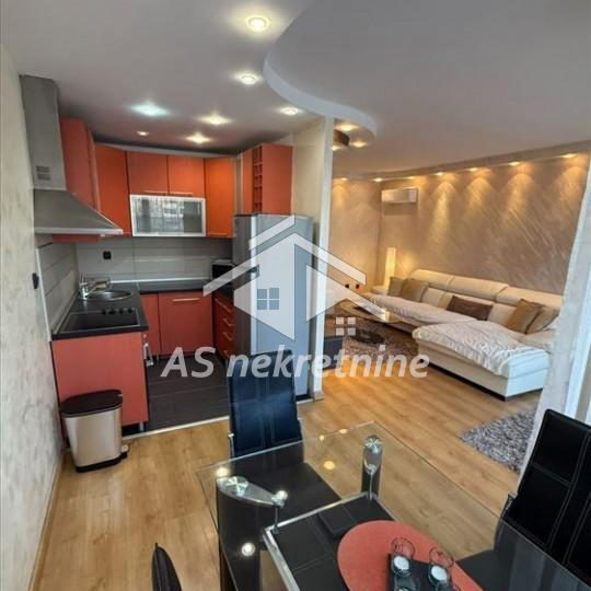 Stan Izdavanje Beograd Blok 22 80 m2