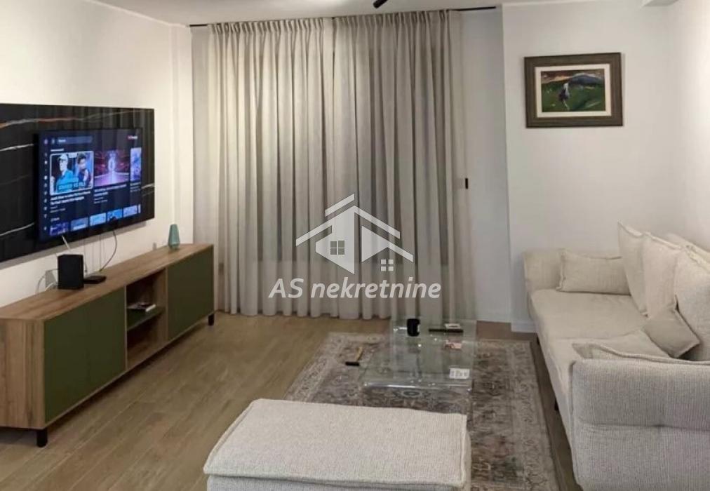 Dvosoban stan za izdavanje, Kalenić Pijaca, Beograd, 65m², 1.100 €/mes
