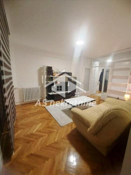 Stan Izdavanje Beograd Slavija 62 m2