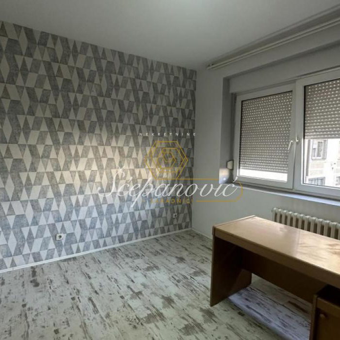 Lokal Izdavanje Novi Sad Liman 1 44 m2