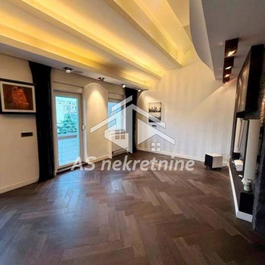Stan Prodaja Beograd Crveni Krst Vračar 117 m2