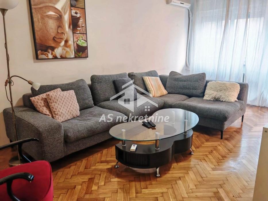 Stan Izdavanje Beograd Stan Izdavanje Beograd Kalenić Pijaca 73 m2