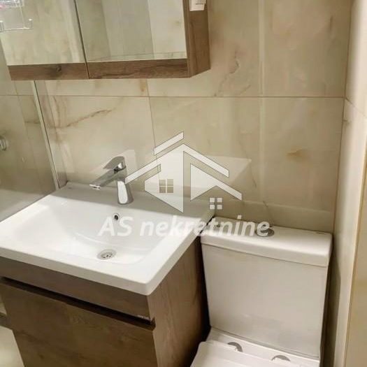 Stan Izdavanje Beograd Hram Svetog Save 58 m2