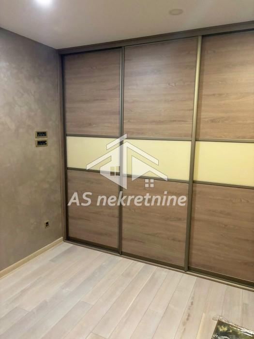 izdavanje-nekretnina-beograd-sKPNXReHsv Petosoban stan za izdavanje, Filmski Grad, Beograd, 160m², 2.000 €/mes
