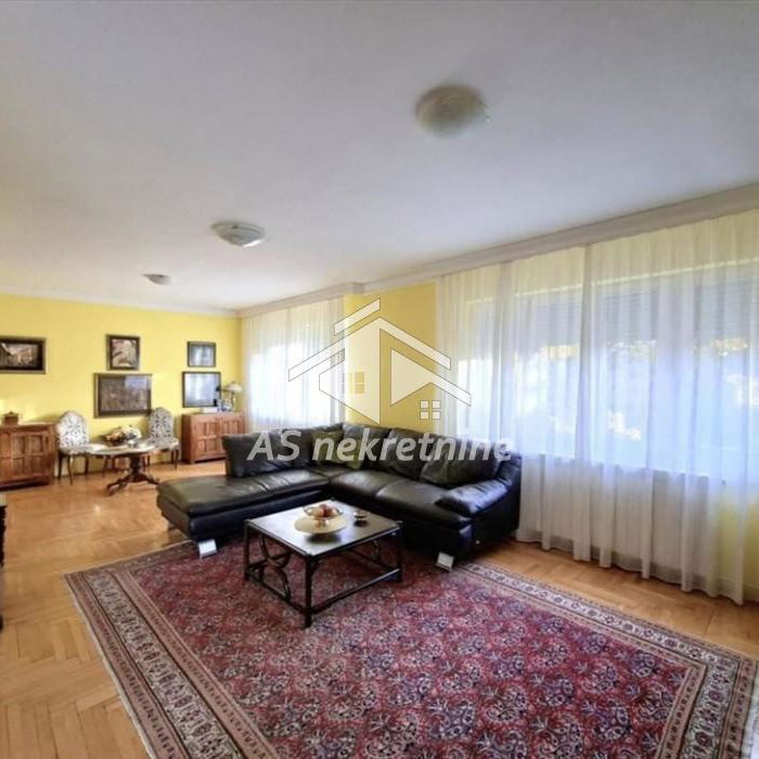 Stan Prodaja Beograd Dedinje 140 m2