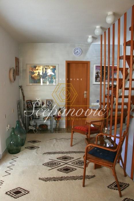 izdavanje-nekretnina-beograd-tNrmWrsr1h Kuća na prodaju, Centar, Mali Iđoš, 135m², 137.000 €