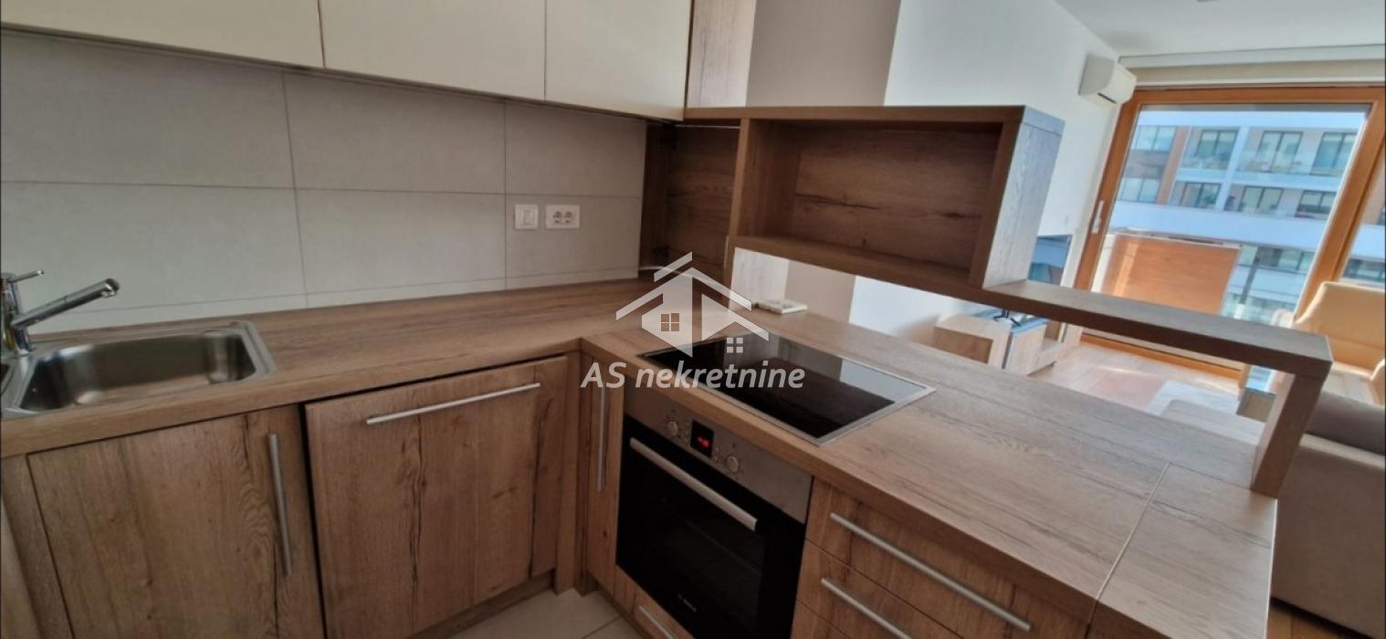 Stan Izdavanje Beograd  67 m2