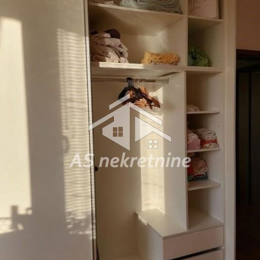 Stan Izdavanje Beograd Kalenić Pijaca 50 m2
