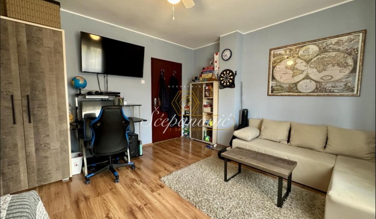 Četvorosoban stan na prodaju, Južni Telep, Novi Sad, 150m², 170.000 €