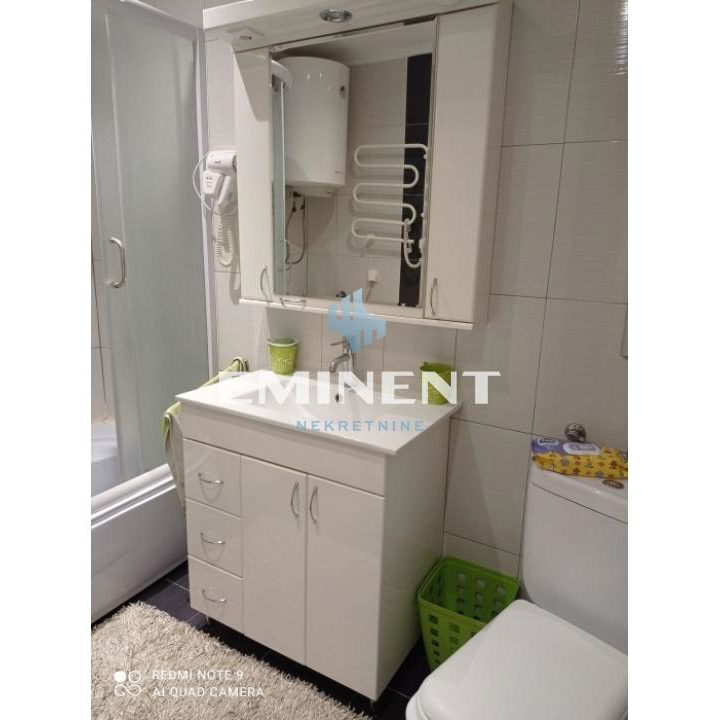 Trosoban stan na prodaju, Učiteljsko Naselje, Beograd, 133m², 299.000 €