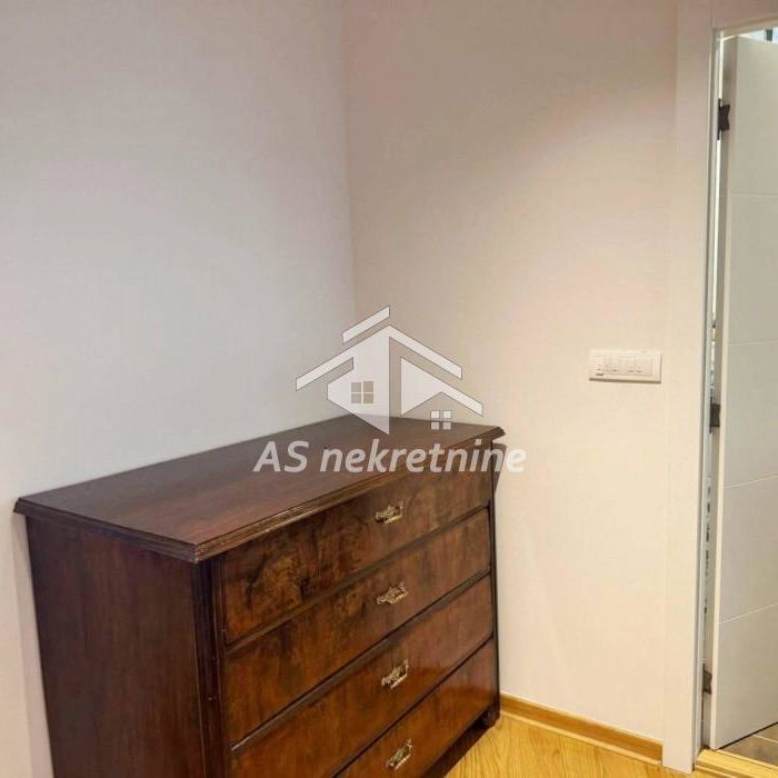 Stan Izdavanje Beograd Hram Svetog Save 75 m2