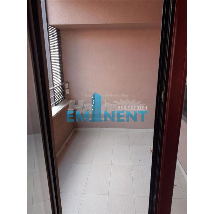 Trosoban stan za izdavanje, Crveni Krst Vračar, Beograd, 90m², 800 €/mes
