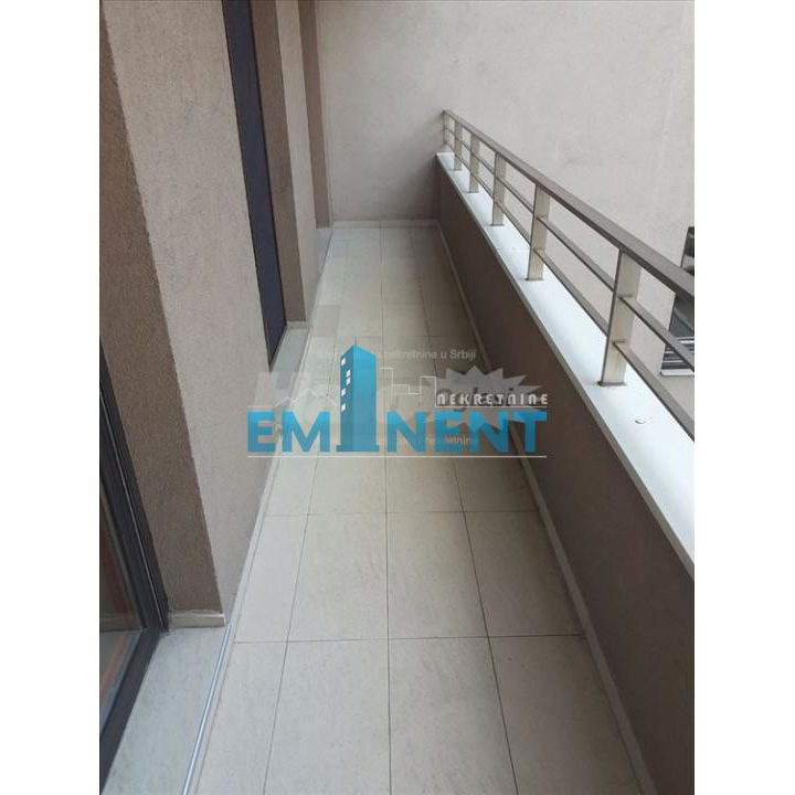 Trosoban stan za izdavanje, Crveni Krst Vračar, Beograd, 90m², 800 €/mes