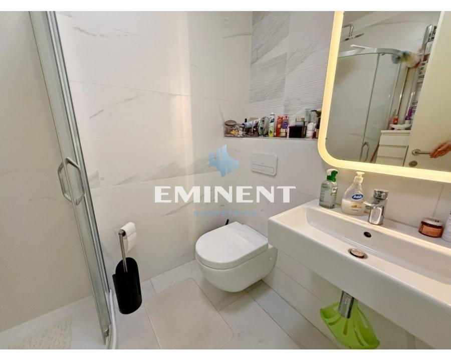 izdavanje-nekretnina-dUxMolRCJE Četvorosoban stan na prodaju, A Blok – Blok 67a, Beograd, 128m², 525.000 €