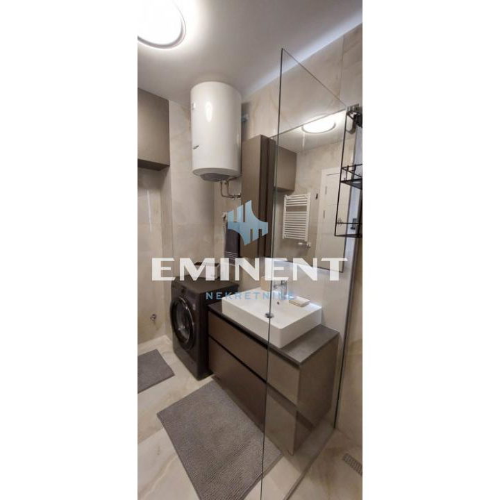 Stan Izdavanje Beograd Blok 65 50 m2