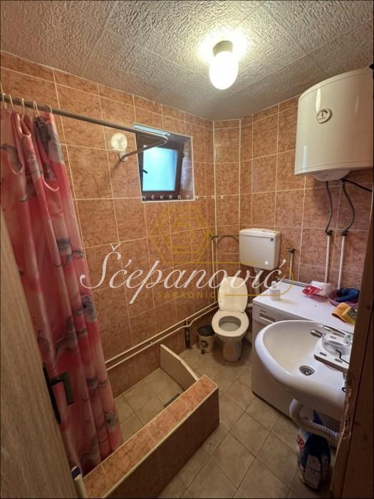 Kuća Prodaja Irig  140 m2