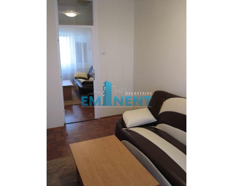 Stan Izdavanje Beograd Stan Izdavanje Beograd Blok 23 70 m2