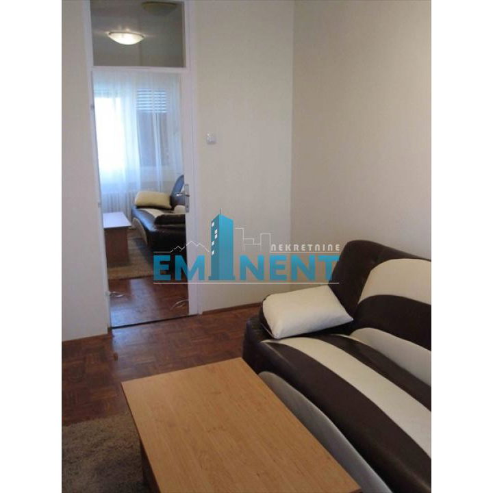 Stan Izdavanje Beograd Blok 23 70 m2