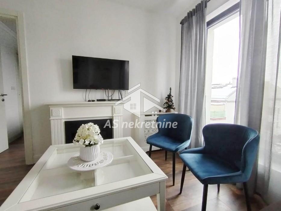 Stan Izdavanje Beograd Stan Izdavanje Beograd Cara Dušana 45 m2
