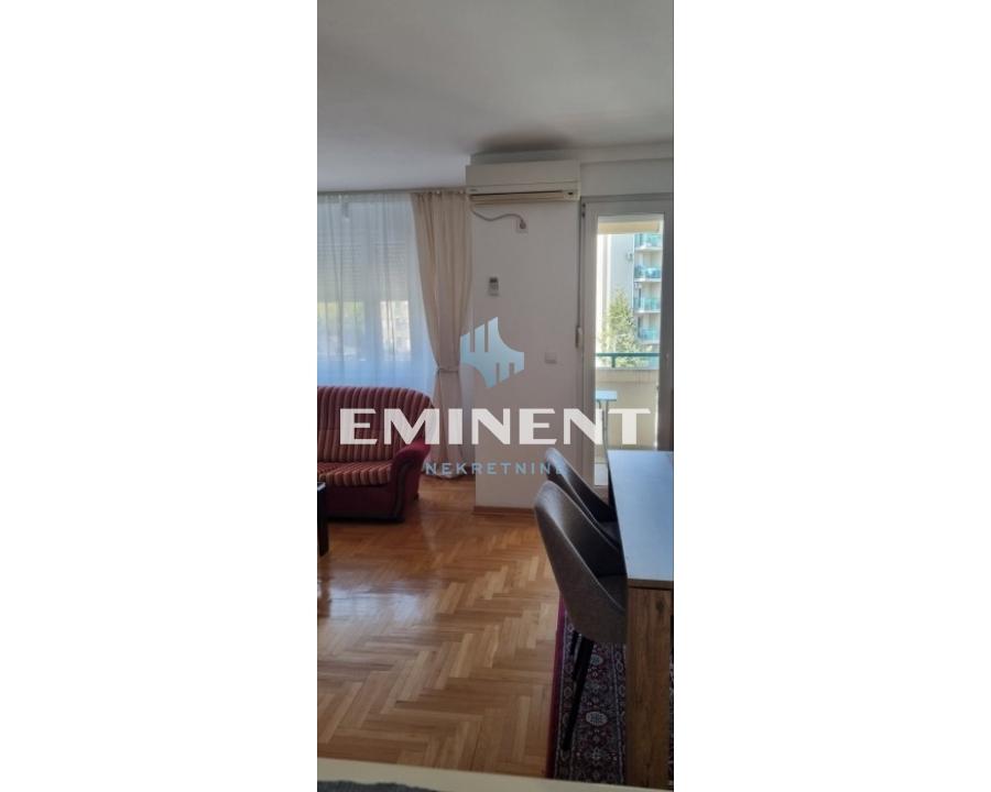Stan Izdavanje Beograd Stan Izdavanje Beograd Stepa Stepanović 84 m2