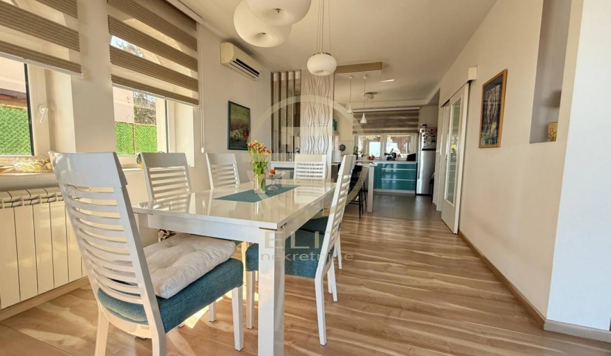 izdavanje-nekretnina-iQnFWMBEq9 Kuća na prodaju, Petrovaradin, Novi Sad, 273m², 450.000 €