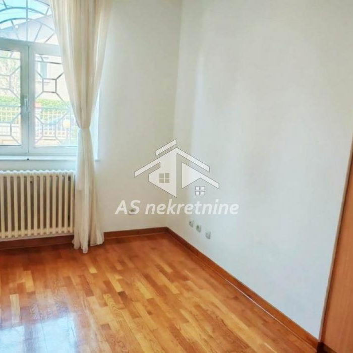 Četvorosoban stan za izdavanje, Senjak, Beograd, 150m², 2.500 €/mes