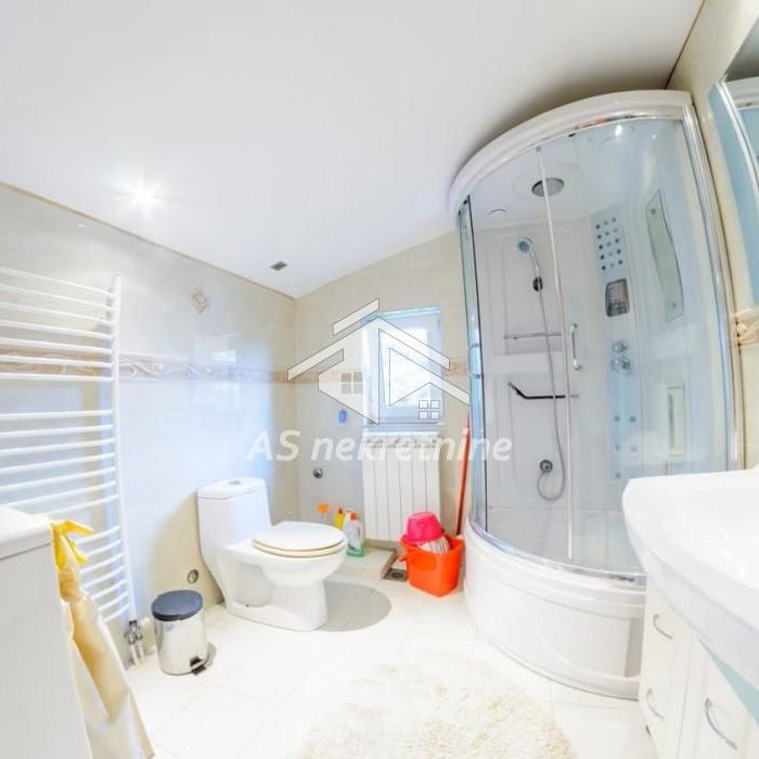 Trosoban stan za izdavanje, Dedinje, Beograd, 100m², 1.000 €/mes