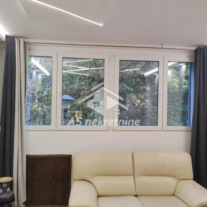 Stan Izdavanje Beograd Banovo Brdo 52 m2