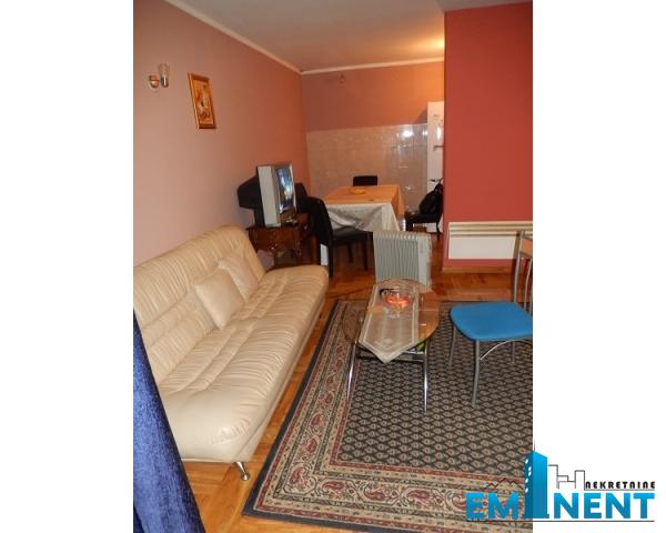 Kuća Prodaja Beograd Kuća Prodaja Beograd Dušanovac 300 m2
