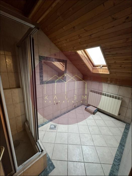 Kuća na prodaju, Rušanj, Beograd, 237m², 160.000 €